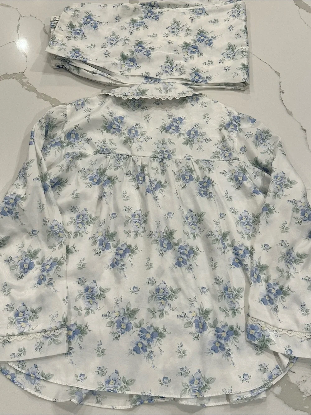 VTG Barbizon Cuddleskin 2-Piece Pajama Set XL Floral Lace Cottage Flannel Satin